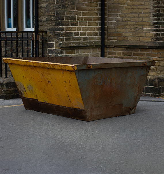 How much does it cost to hire a mini skip?
