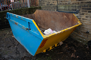 How much to hire a maxi skip?